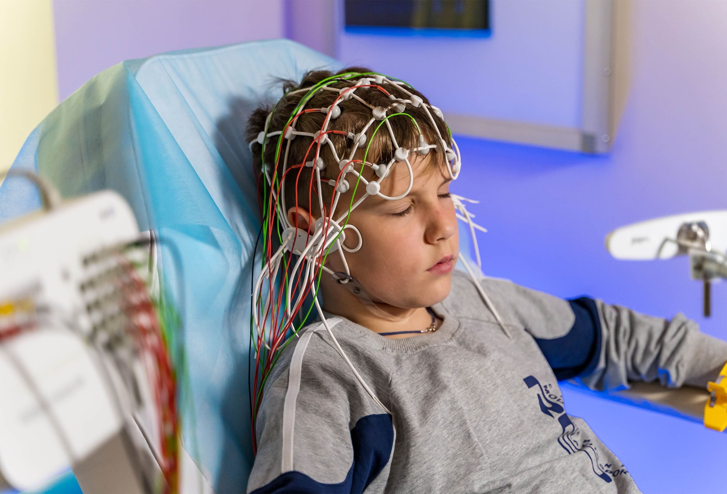 EEGs / EMGs