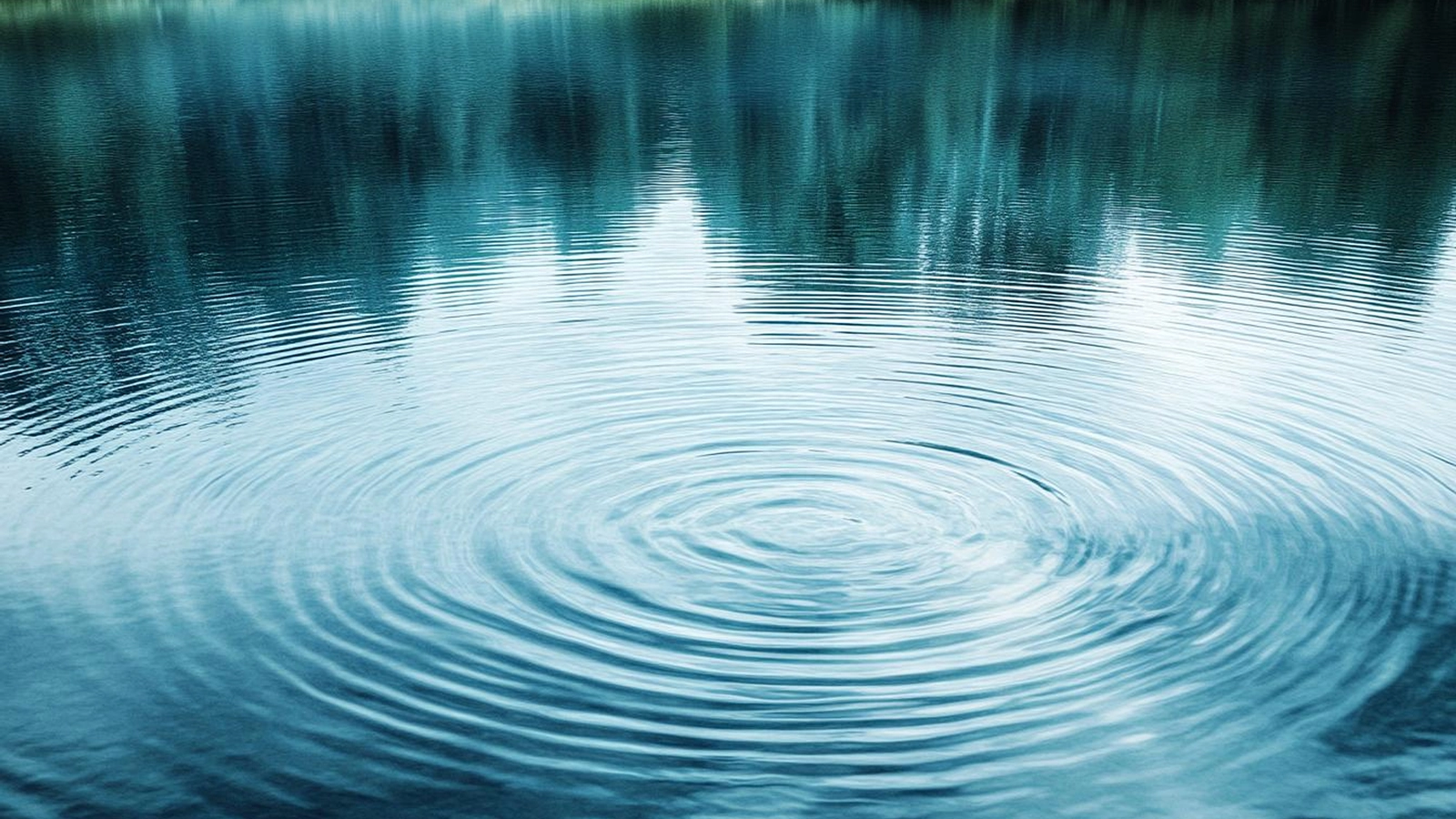 Scientific illustration representing sound waves travelling through water