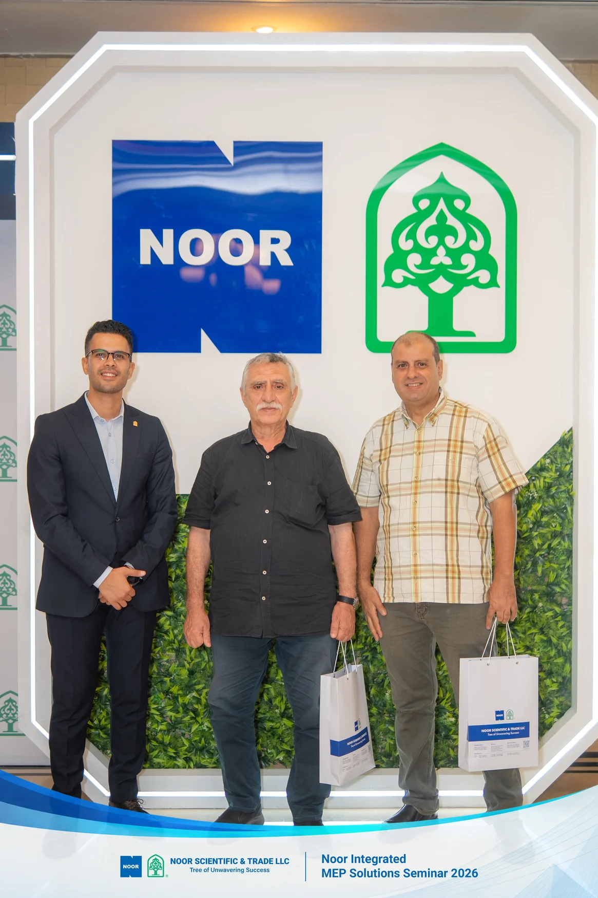 Group Photos — NOOR seminar session photo 16