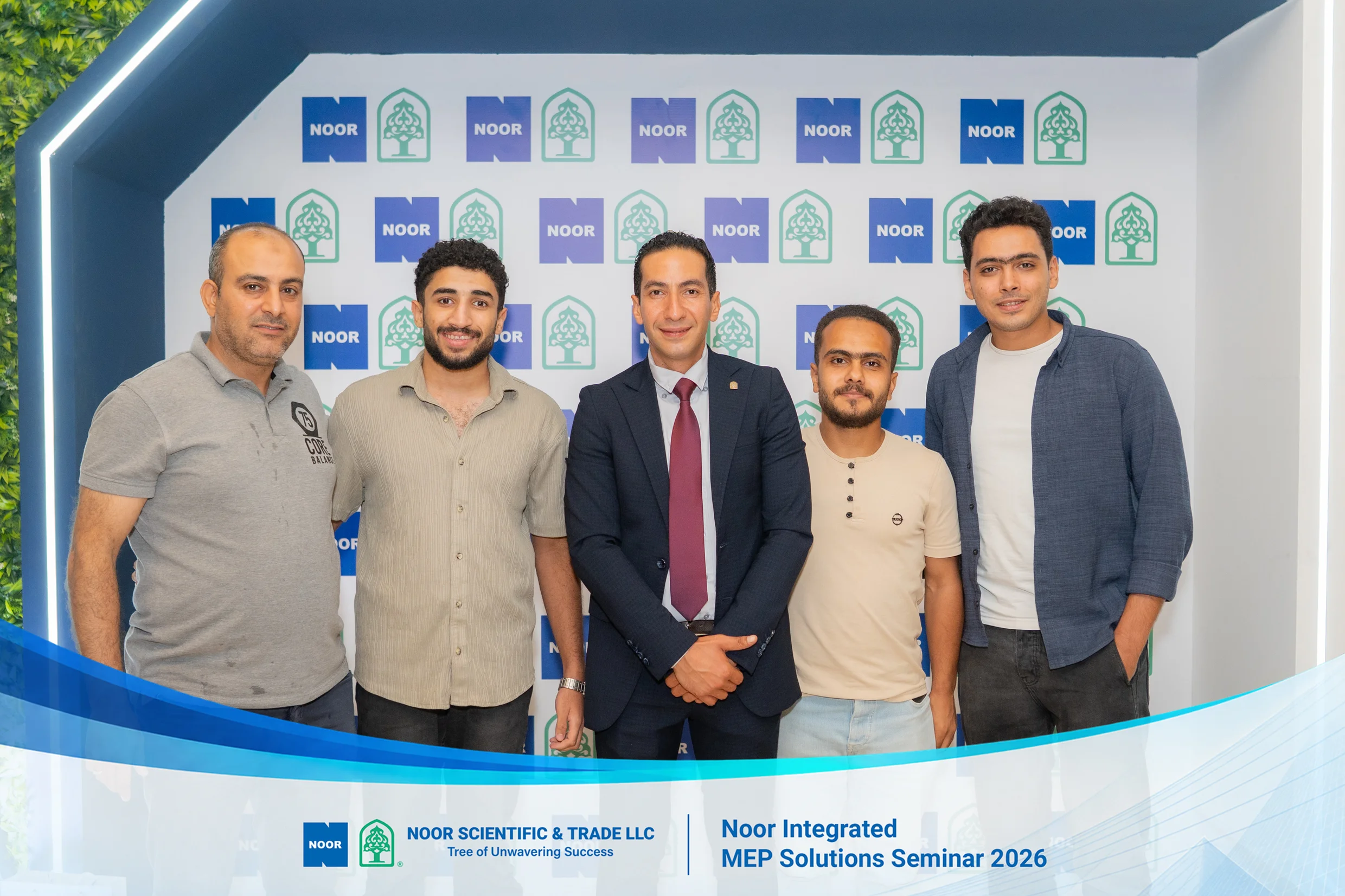 Group Photos — NOOR seminar session photo 57